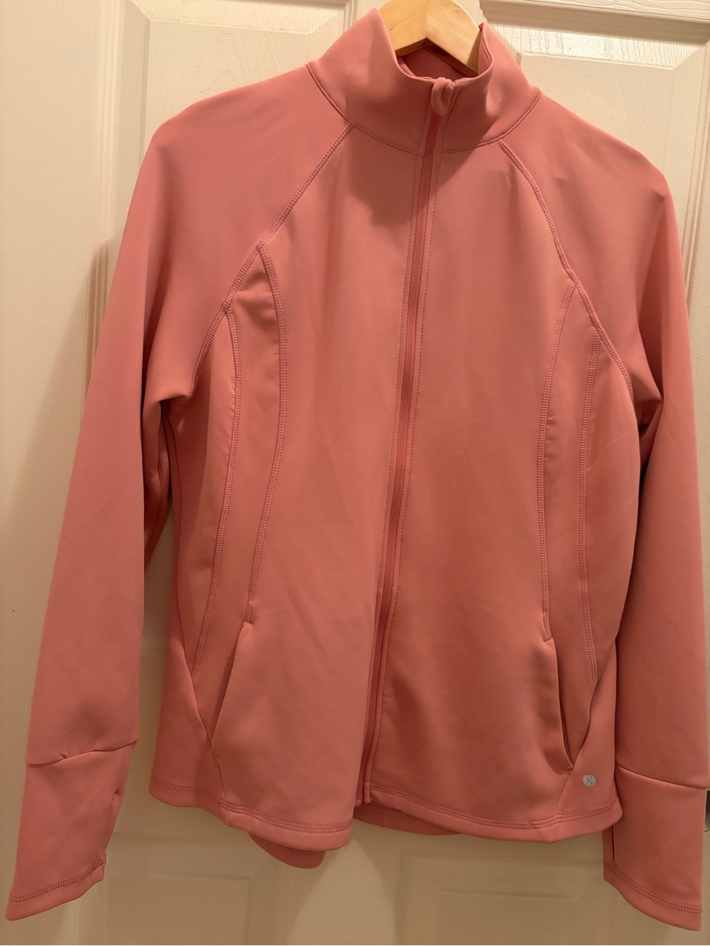 Layer 8 Women’s Full Zip Athletic Jacket Pink Size L Thumbholes